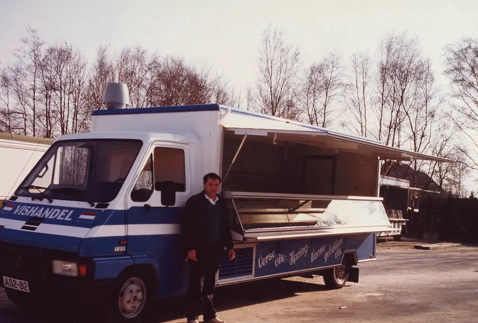 Ontvangst van nieuwe wagen in 1990